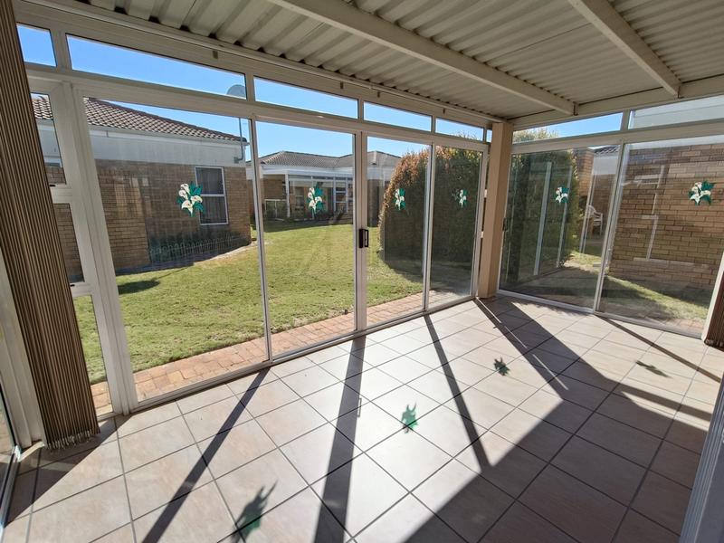 1 Bedroom Property for Sale in Protea Heights Western Cape